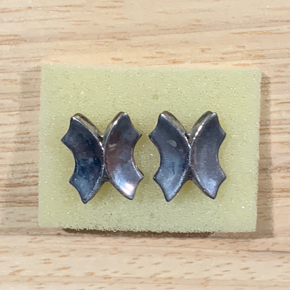 Givenchy Stud Earrings Womens OS Silver Tone Geometric Vintage X Shape Jewelry